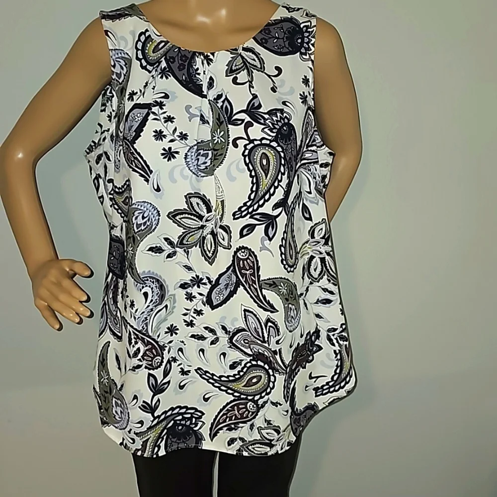 Loft Outlet Round Collar sleeveless Paisley Shell Size M New no tags - Picture 1 of 9